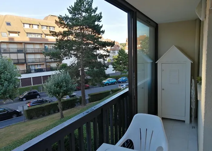 2 Pieces Entierement Renove *